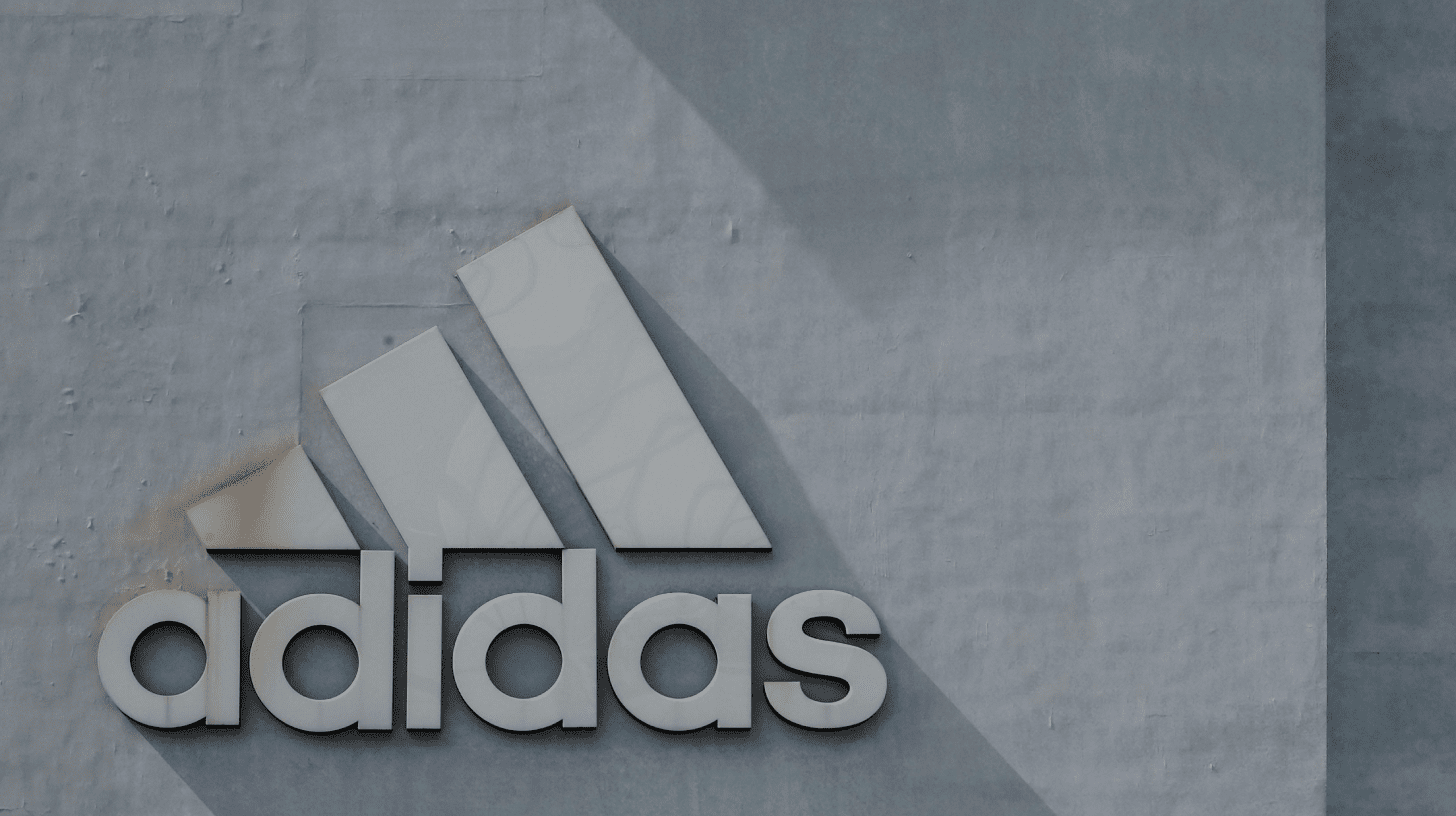 Bild von Adidas-Logo für den Webdesign & Marketing Blog von blumango